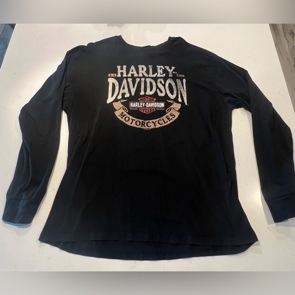 Harley-Davidson Deadwood South Dakota Black and White Long Sleeve Tee